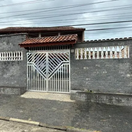 Buy this 6 bed house on Rua Minas Gerais in Balneário Gaivota, Itanhaem - SP