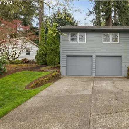 Image 5 - 10835 Southwest Muirwood Drive, Portland, OR 97225, USA - House for sale