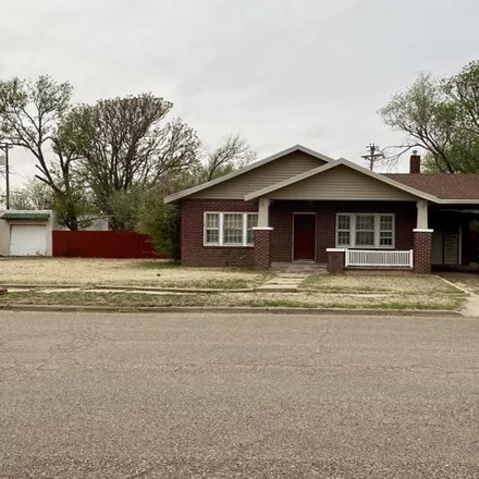 Buy this 3 bed house on 308 Southwest 4th Street in Lockney, Floyd County