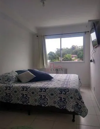 Buy this 2 bed apartment on Rua Manoel Pacheco de Carvalho in Piratininga, Niterói - RJ
