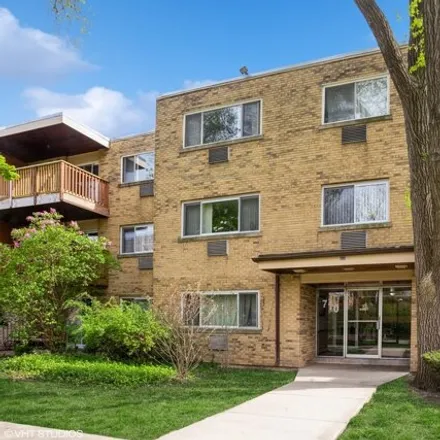 Rent this 2 bed condo on unnamed road in Mount Prospect, IL 60065