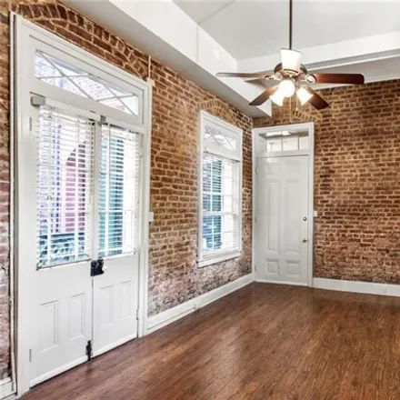 Image 5 - 933 Toulouse Street, New Orleans, LA 70130, USA - Apartment for rent