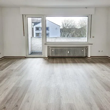 Rent this 2 bed apartment on Niederbergische Allee in 42781 Haan, Germany