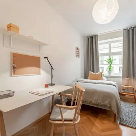 Rent this 1 bed apartment on Schellingstraße 19 in 80799 Munich, Germany