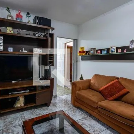 Buy this 2 bed house on Rua Antônio Gomes in Água Rasa, São Paulo - SP