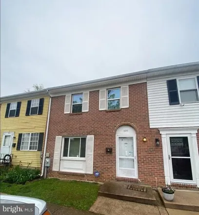 Buy this 3 bed condo on 829 Corktree Road in Middle River, MD 21220