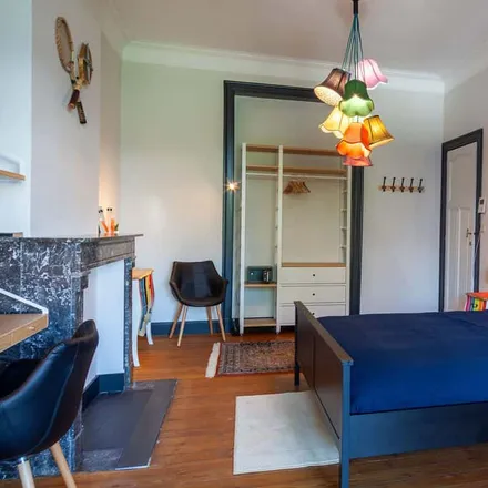 Rent this 7 bed room on Rue Alphonse Renard - Alphonse Renardstraat 82 in Uccle - Ukkel, Belgium
