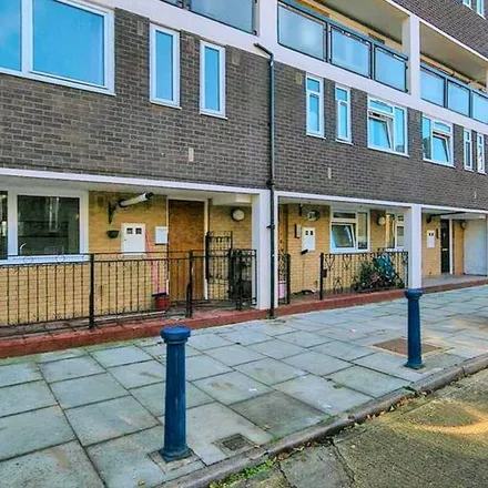 Rent this 1 bed room on 1-20 Lawrence Close in London, E3 2AS