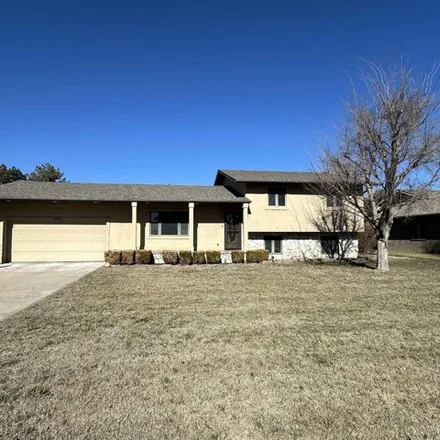 Buy this 3 bed house on 1374 Shadow Lane in Dodge City, KS 67801