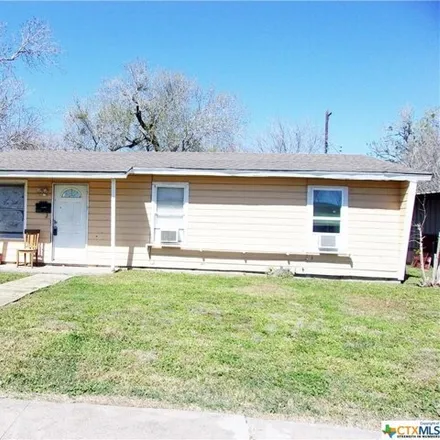 Buy this 3 bed house on 3230 Oaklawn Street in Victoria, TX 77901