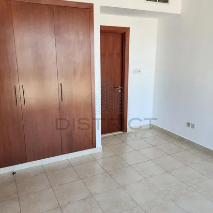 Rent this 1 bed apartment on Fairway North in 5A Street, Al Thanyah 3