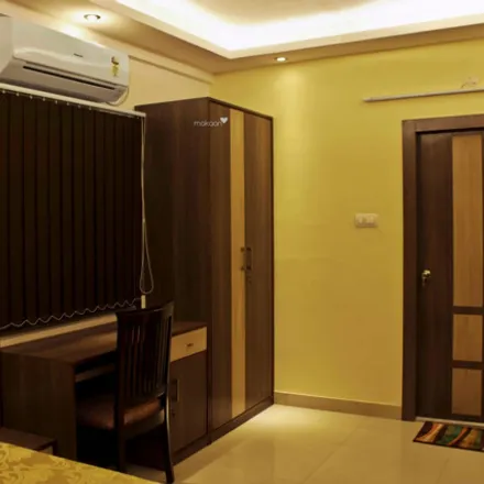 Rent this 3 bed apartment on Rash Behari Avenue Connector in Kushita, Kolkata - 700039