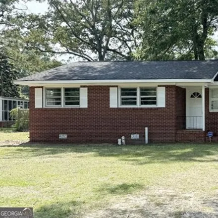 Buy this 3 bed house on 168 Wellborn Road in Warner Robins, GA 31088