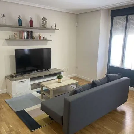 Image 3 - Calle Jemenuño, 28005 Madrid, Spain - Apartment for rent