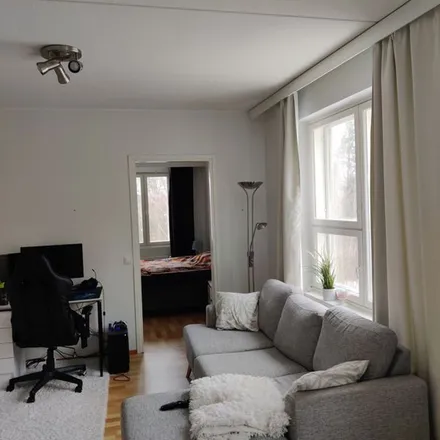 Rent this 2 bed apartment on Heinämutka 5 in 40250 Jyväskylä, Finland
