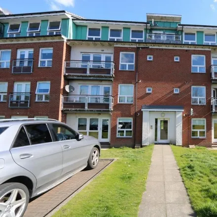 Rent this 2 bed apartment on Strathblane Gardens in High Knightswood, Glasgow