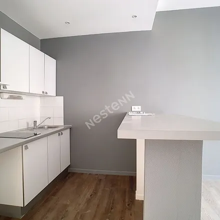 Rent this 2 bed apartment on 10 Rue de New York in 38000 Grenoble, France