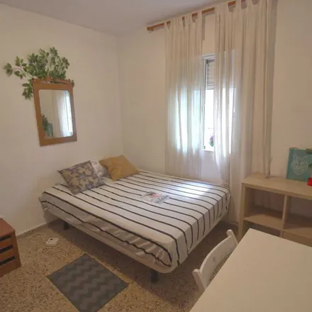 Rent this 1 bed apartment on Carrer del Mestre Valls in 46022 Valencia, Spain
