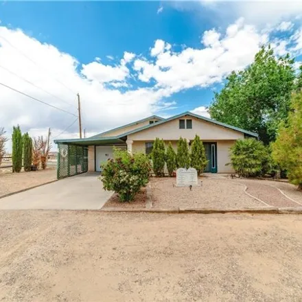Buy this 3 bed house on 2999 Airfield Avenue in Kingman, AZ 86401