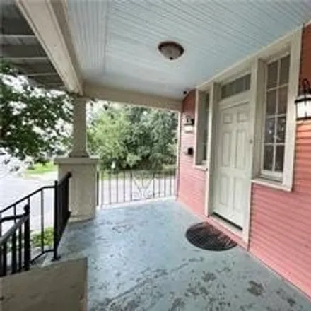 Image 2 - 8639 South Claiborne Avenue, New Orleans, LA 70118, USA - House for rent