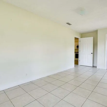 Image 6 - 5256 La Salle Street, Lakewood Park, FL 34951, USA - Apartment for rent