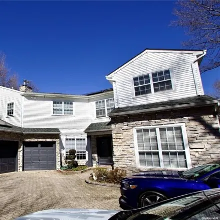 Buy this 5 bed house on 27 Arbor Field Way in Lake Grove, New York