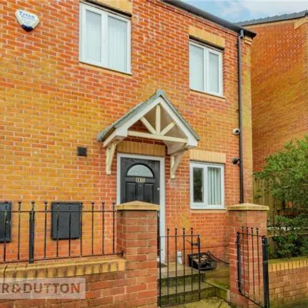 Buy this 3 bed duplex on Hexagon Close in Manchester, M9 8RN