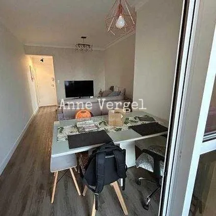 Buy this 3 bed apartment on Avenida Lucianinho Melli in Jardim das Flòres, Osasco - SP