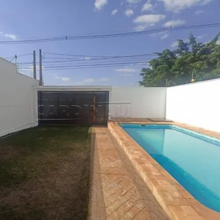 Buy this 2 bed house on Rua Benedito Luiz Veltroni in Jardim Embaré, São Carlos - SP