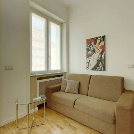 Image 2 - Piazza Luigi di Savoia 28, 20124 Milan MI, Italy - Apartment for rent
