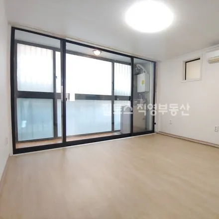 Rent this studio apartment on 서울특별시 강남구 역삼동 783-13