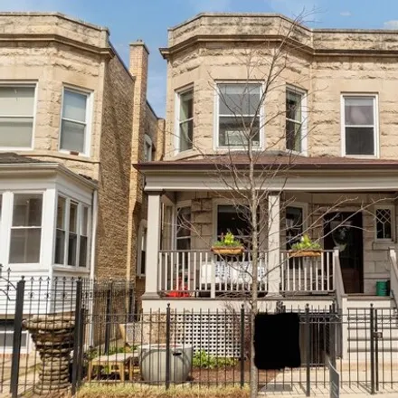 Buy this 4 bed house on 1632 West Bryn Mawr Avenue in Chicago, IL 60660