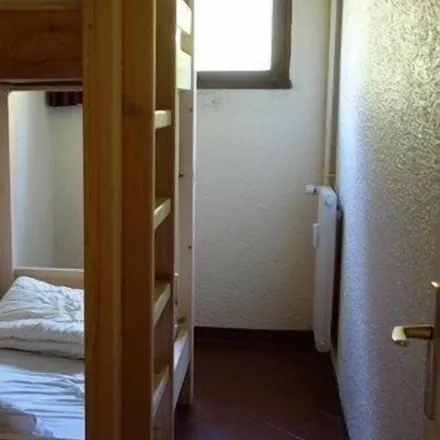 Rent this 3 bed apartment on Station de l'Alpe de Huez in 38750 Huez, France