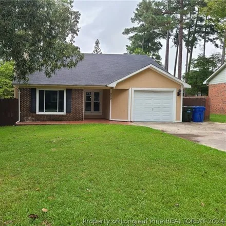 Rent this 3 bed house on 909 Bramblewood Ct in Fayetteville, North Carolina