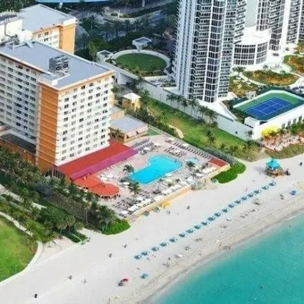 Image 7 - Ramada Plaza Marco Polo Beach Resort, 19201 Collins Avenue, Golden Shores, Sunny Isles Beach, FL 33160, USA - Condo for rent