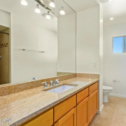 Image 1 - 530 West Whitton Avenue, Phoenix, AZ 85013, USA - Apartment for rent