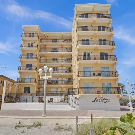 Rent this 1 bed condo on 1887 North Surf Road in Hollywood, FL 33019