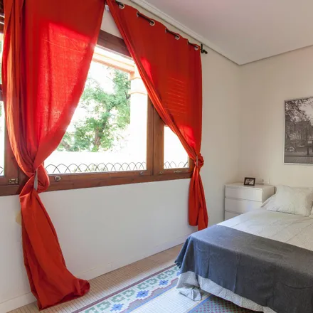 Image 2 - Carrer del Marqués de Zenete, 3, 46007 Valencia, Spain - Room for rent