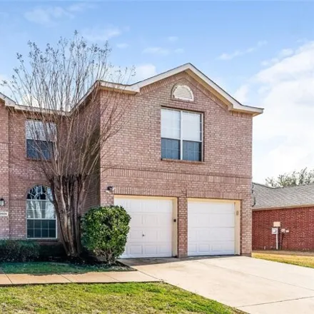 Rent this 4 bed house on Waterview Golf Club in Russell Drive, Rowlett