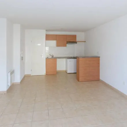 Rent this 2 bed apartment on 66 Avenue des Prairies in 50110 Cherbourg-en-Cotentin, France