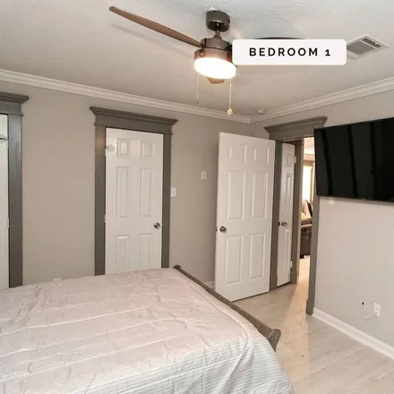Rent this 2 bed house on Houston