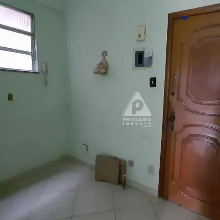 Buy this 1 bed apartment on Rua Corrêa Dutra 120 in Catete, Rio de Janeiro - RJ