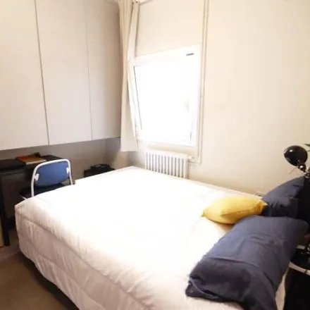 Rent this 1 bed room on Carrer del Consell de Cent in 330, 08007 Barcelona