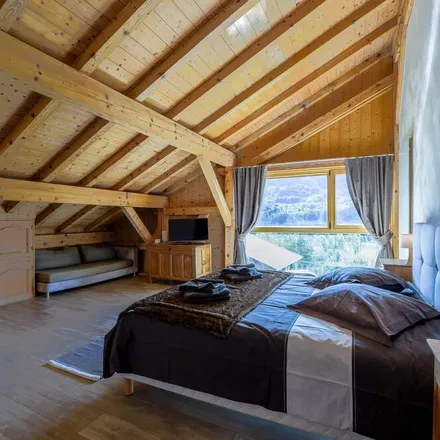 Rent this 5 bed house on 74340 Samoëns