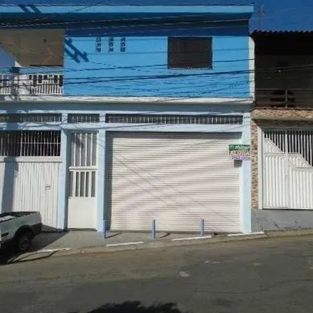 Rent this 3 bed apartment on Rua Benedito Antônio Belezzo in Jardim Cumbica, Guarulhos - SP