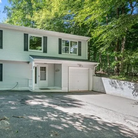 Image 1 - 36 Tunnel Rd, Plymouth, Connecticut, 06786 - House for sale