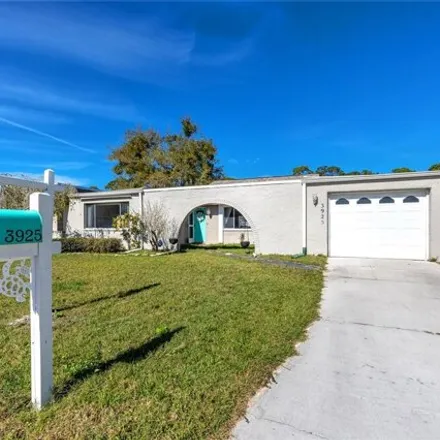 Buy this 2 bed house on 3935 Claremont Drive in Elfers, FL 34652