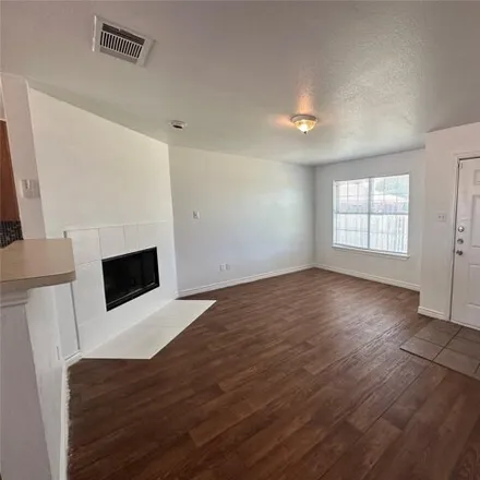 Image 7 - 3009 Flask Drive, Dallas, TX 75241, USA - House for rent