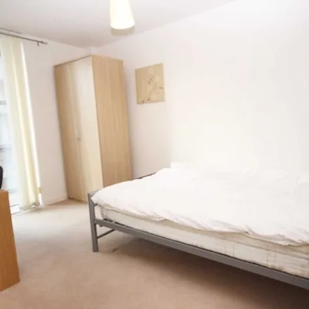 Rent this 2 bed apartment on Block 9 Spectrum in Blackfriars Road, Salford