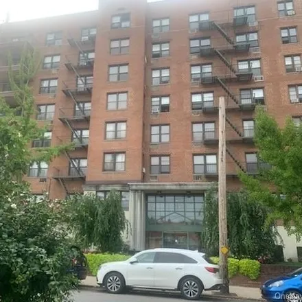 Buy this studio apartment on 5235 Post Road in New York, NY 10471